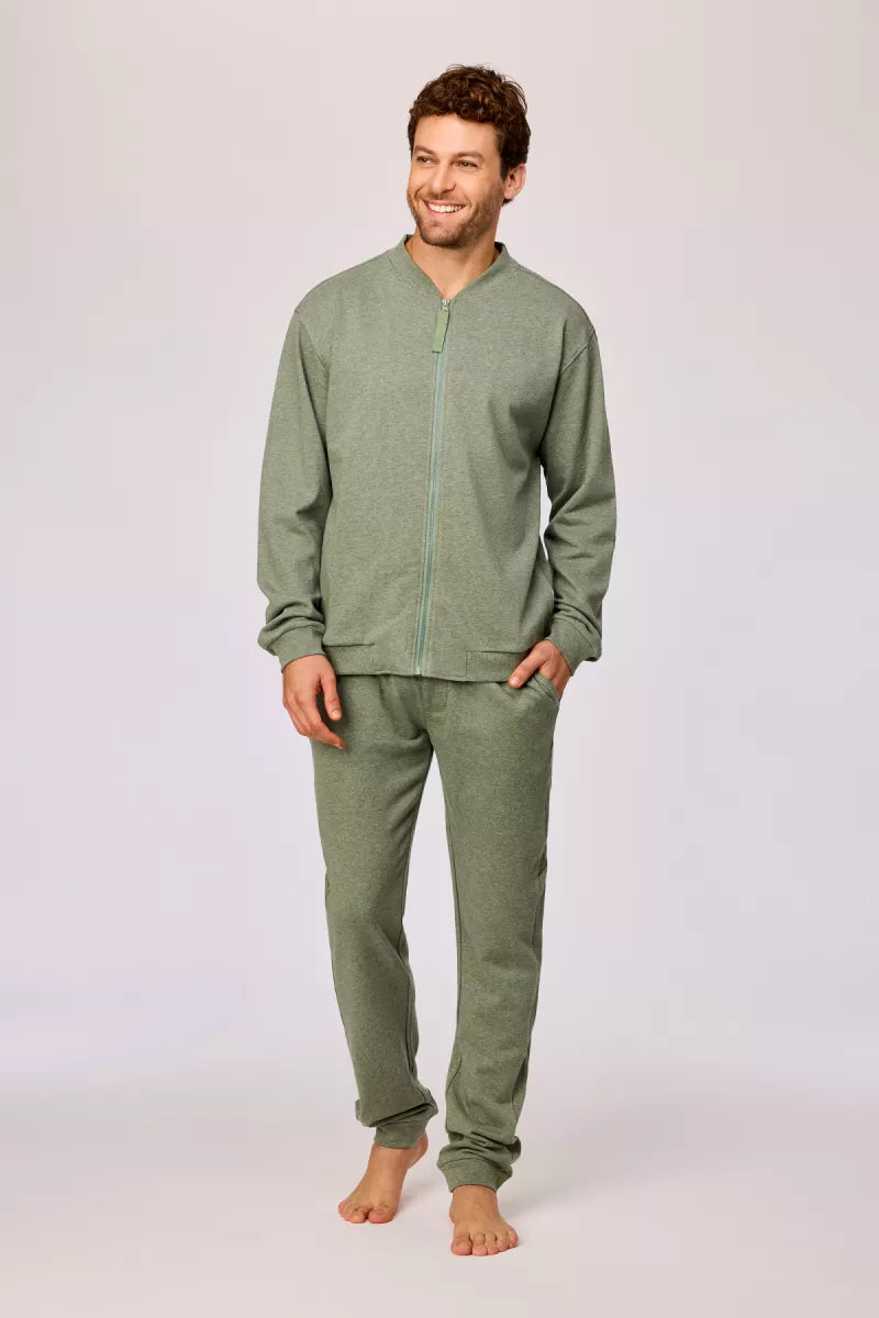 Woody Huispak - Kaki