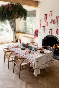 Maison Dinette Tafellaken - Rode bolletjes