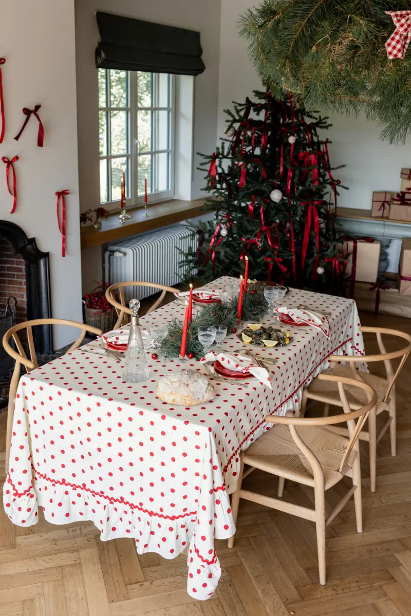 Maison Dinette Tafellaken - Rode bolletjes