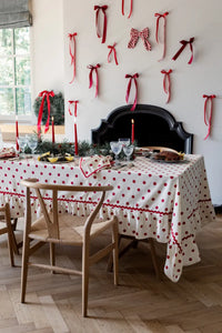 Maison Dinette Tafellaken - Rode bolletjes