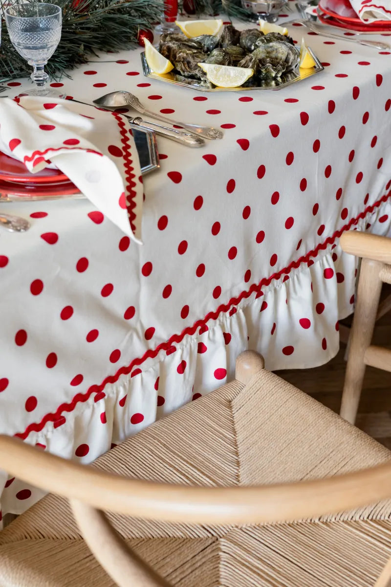 Maison Dinette Tafellaken - Rode bolletjes