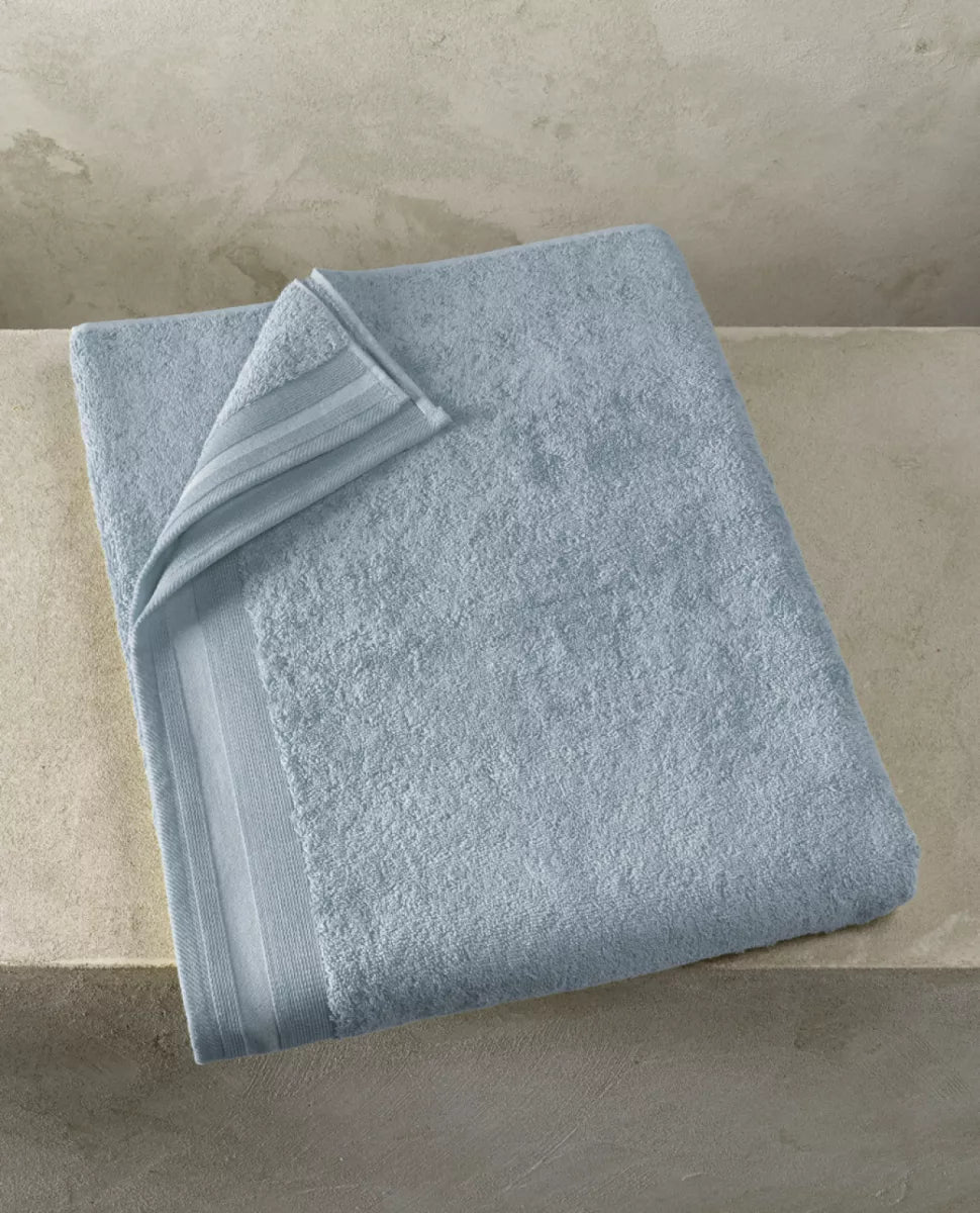 Witte Litear Handdoek - ice blue