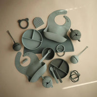 Mushie Siliconen slabbetje met opvangbakje - Groen