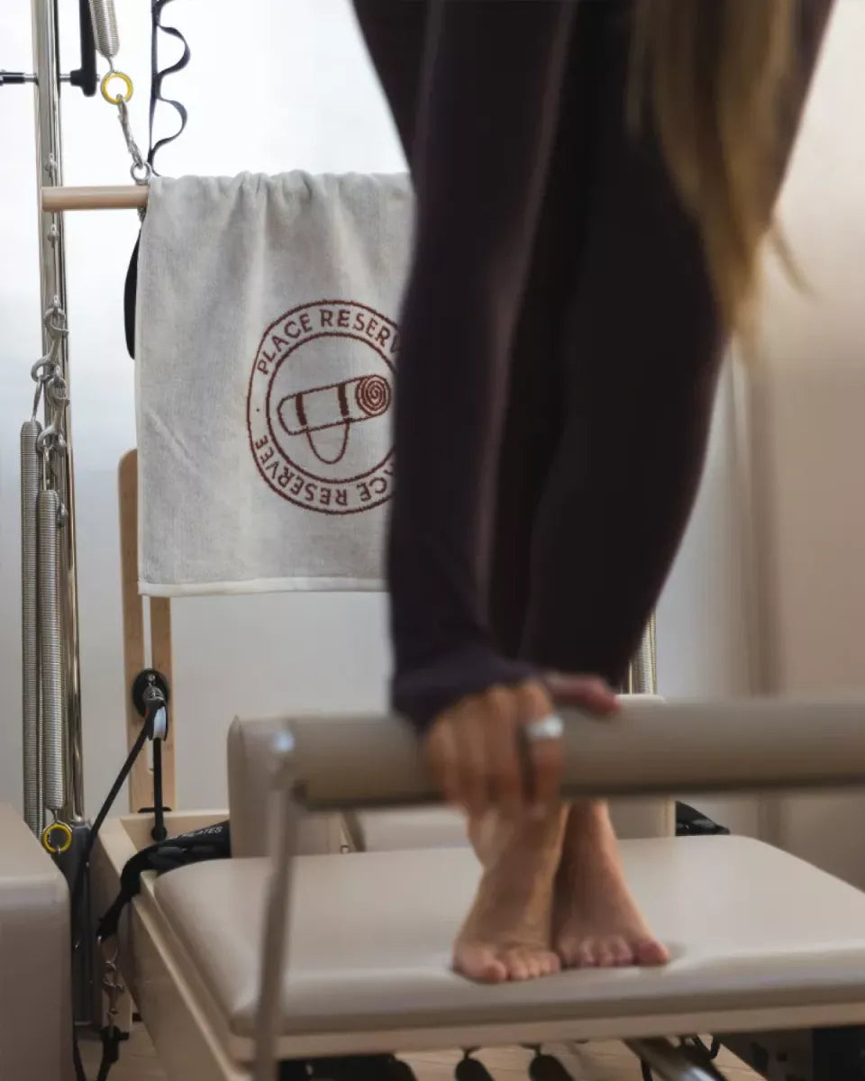 Place Reservee Sports towel - Pilates Club